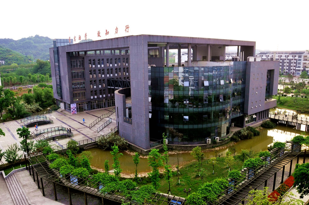 库里泸州老窖天府中学细节曝光(泸州老窖天府中学项目班)